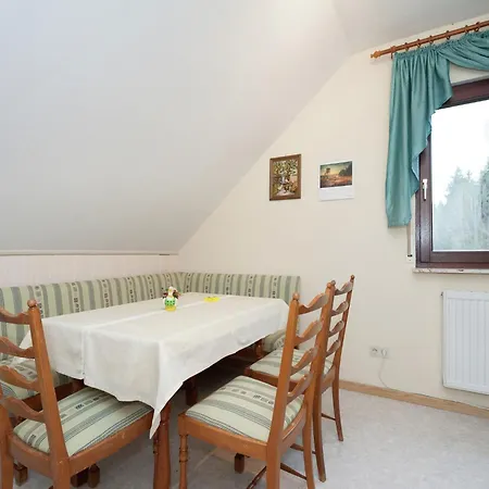 Gemuetliches Familienapartment Appartement *